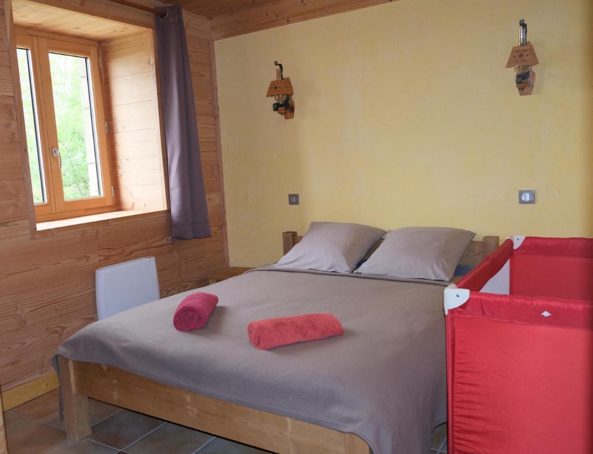Gite Le Corral Cheminas Ngoại thất bức ảnh